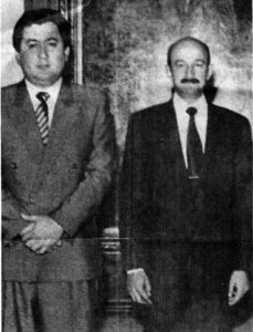 Mexican federal police commander Guillermo Gonzalez Calderoni (left) with Carlos Salinas de Gortari, president of Mexico from 1988 to 1994, in this undated photo.